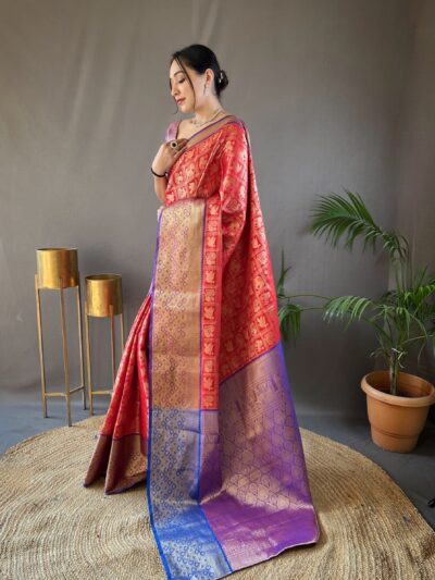 Majestic Red Banarasi Silk Saree with Rich Contrast Weaving Pallu and Intricate Border